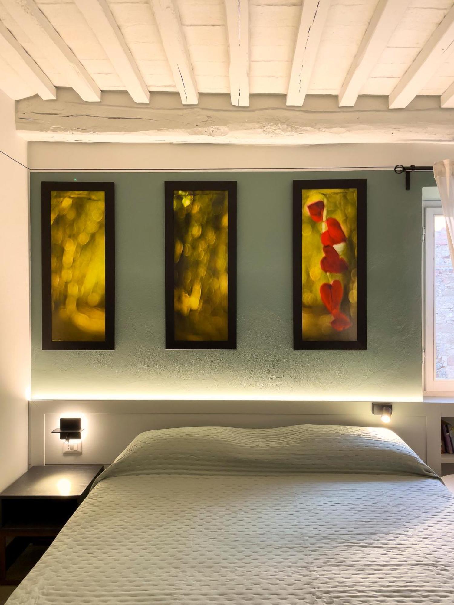 Duccio Nacci Rooms- Guesthouse Сан-Джиминьяно Экстерьер фото