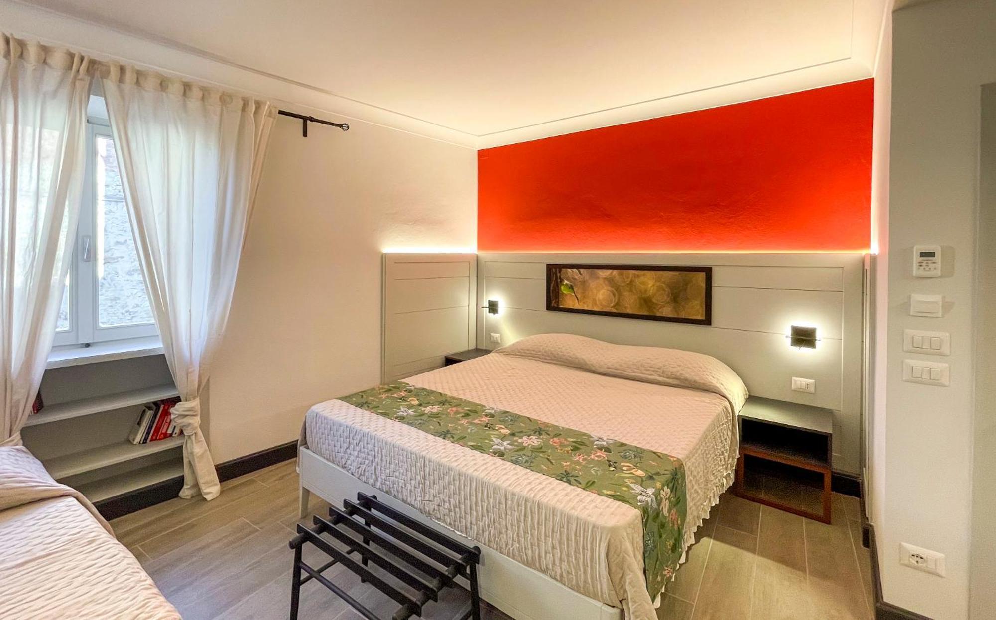 Duccio Nacci Rooms- Guesthouse Сан-Джиминьяно Экстерьер фото