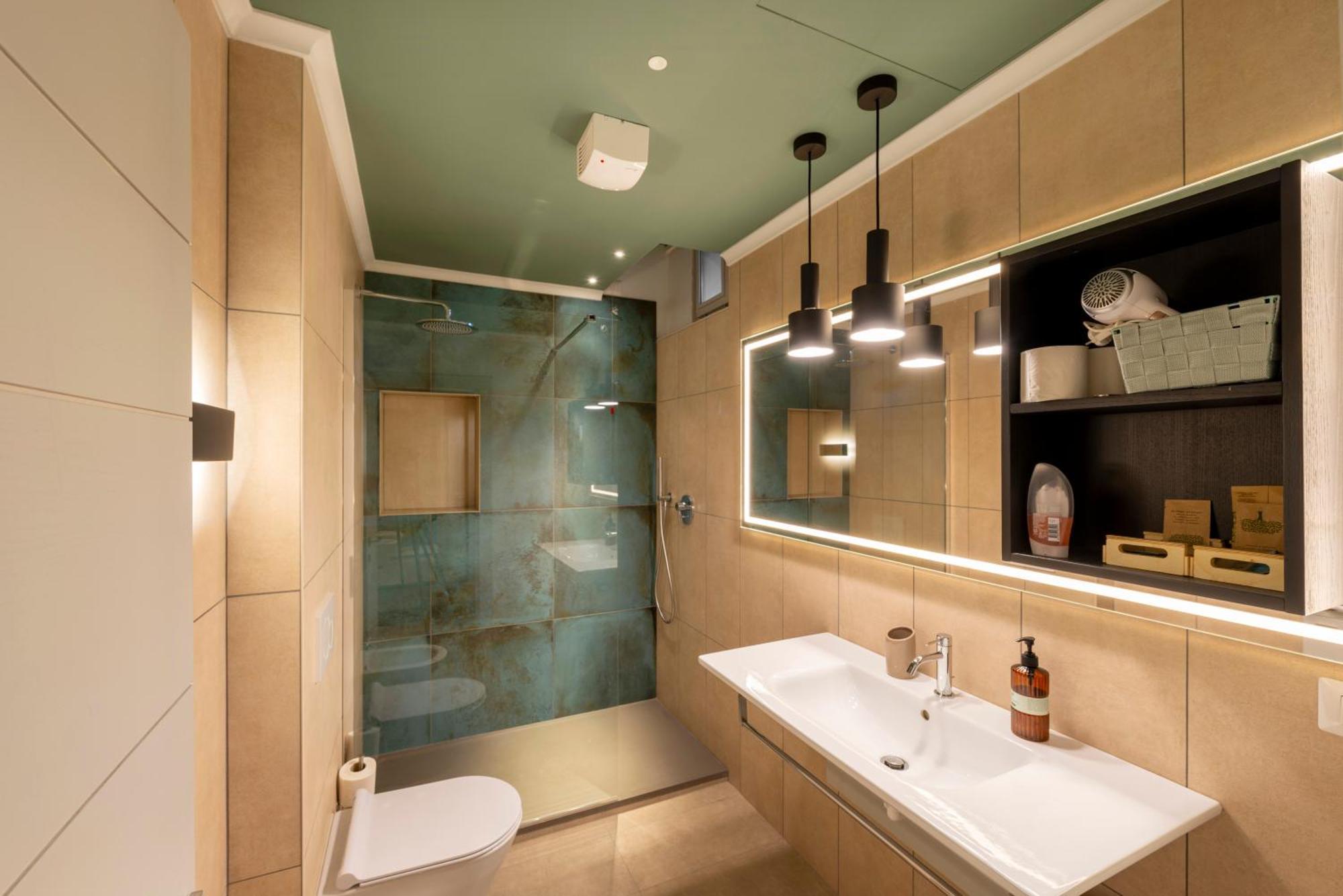 Duccio Nacci Rooms- Guesthouse Сан-Джиминьяно Экстерьер фото
