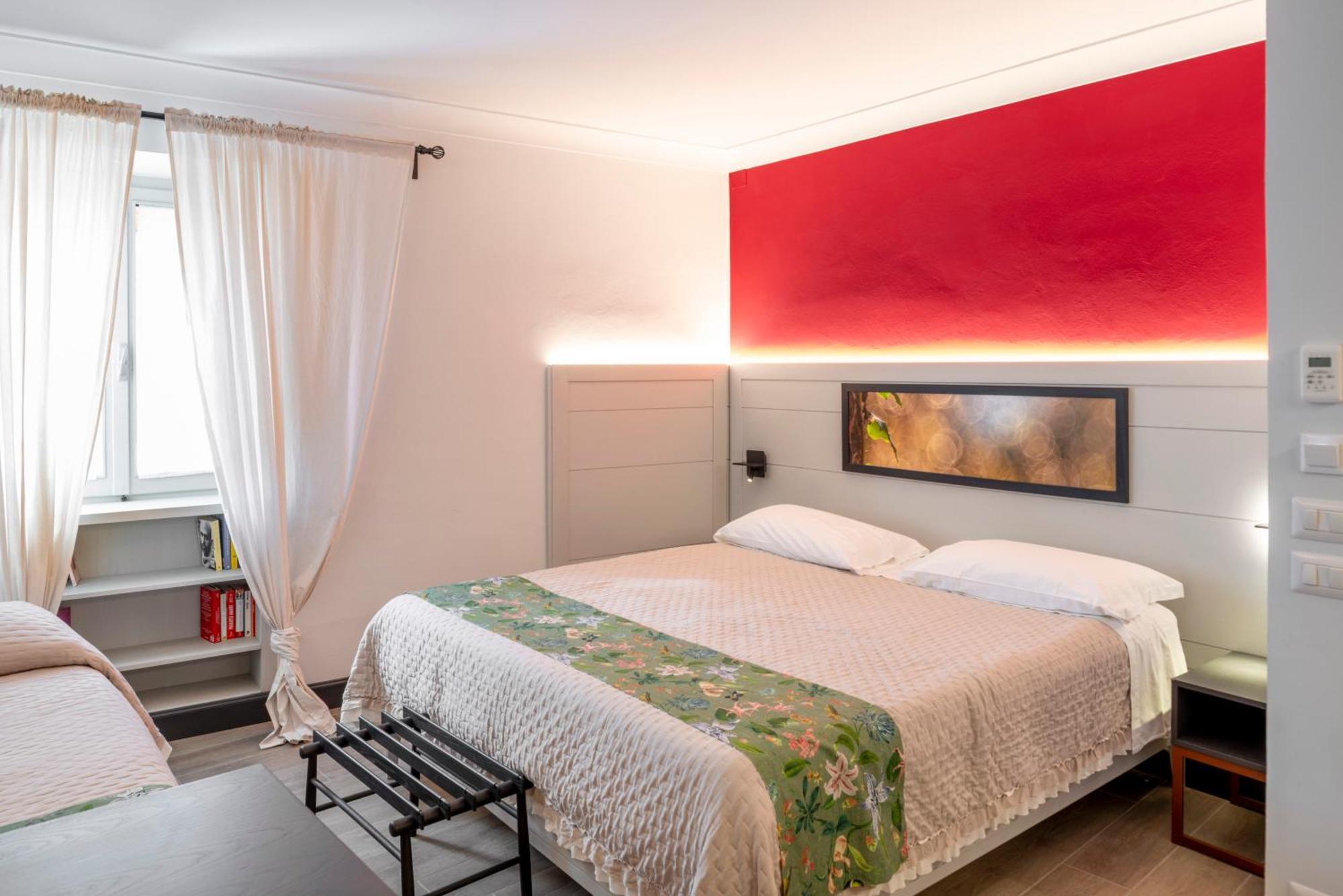 Duccio Nacci Rooms- Guesthouse Сан-Джиминьяно Экстерьер фото
