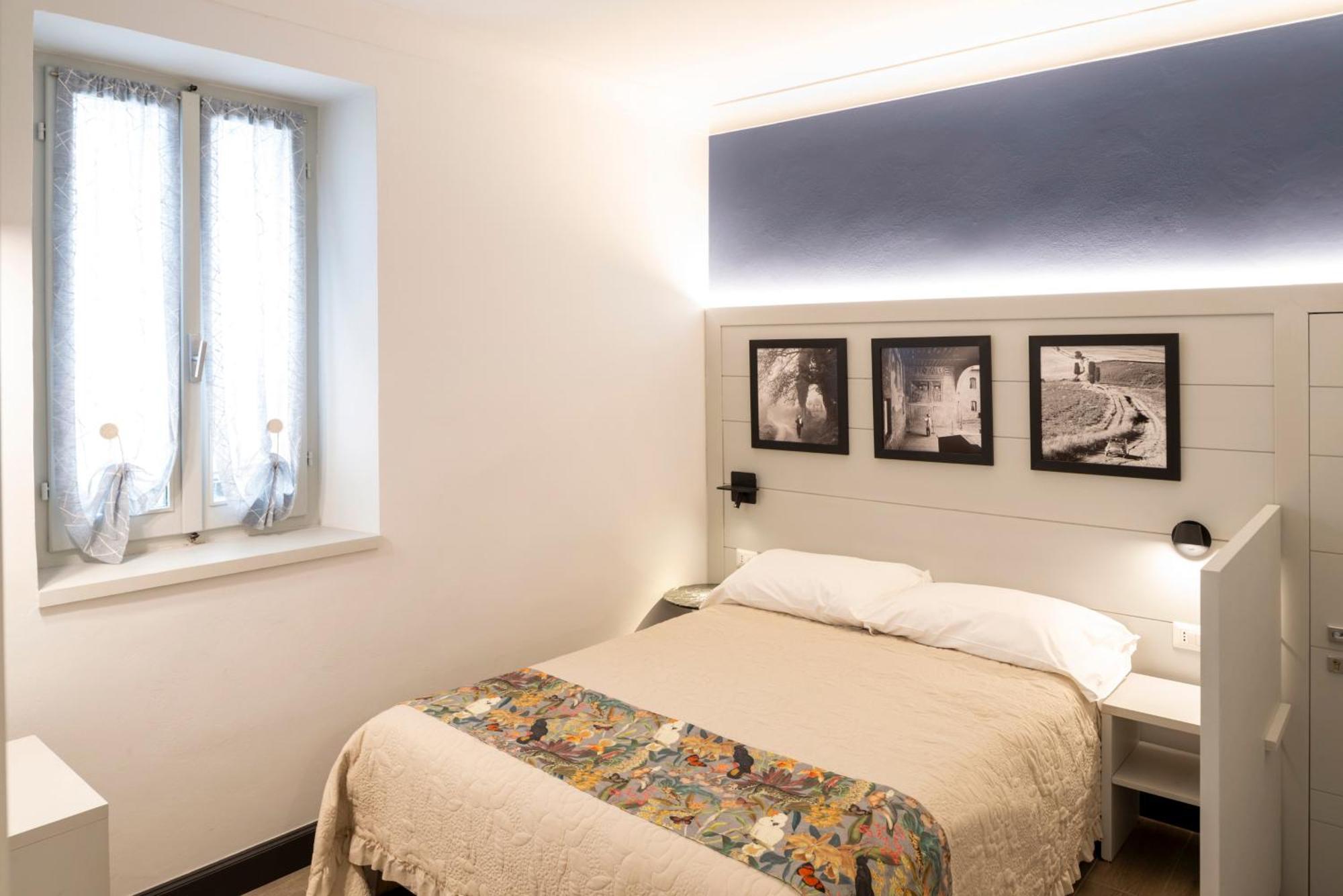 Duccio Nacci Rooms- Guesthouse Сан-Джиминьяно Экстерьер фото